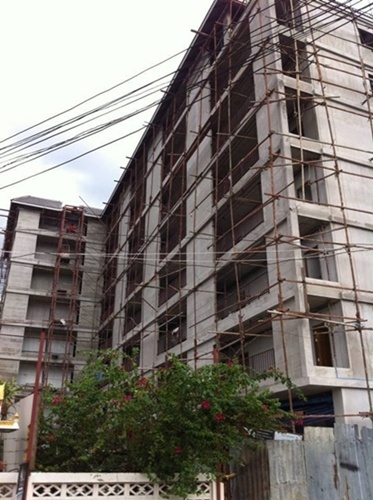 ก่อสร้าง — ตุลาคม 2556